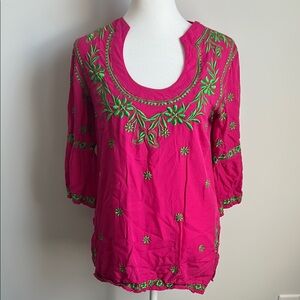 Escapada Pink Embroidered Women's Top